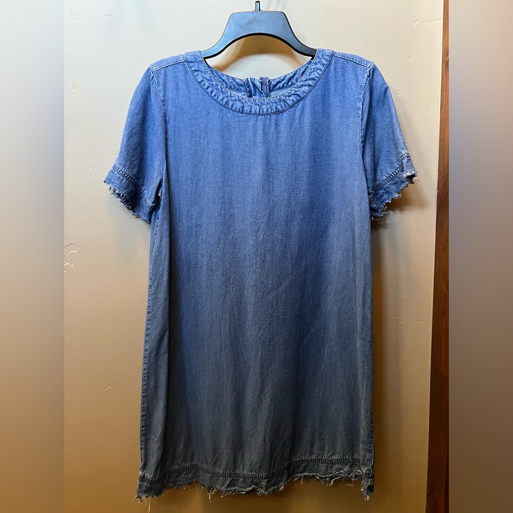 GAP Denim Shift Dress with Let-down Hem, Size XS Short Sleeve
